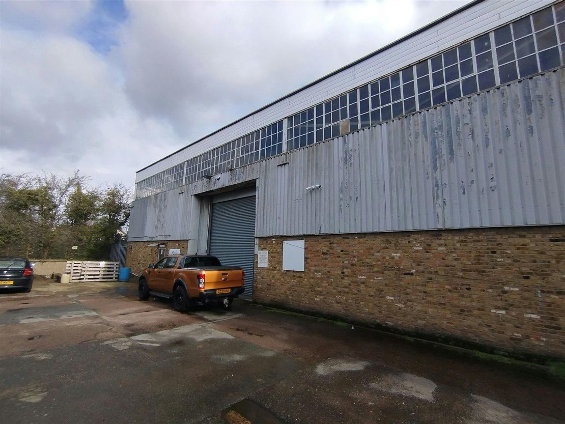 Unit 4 Byron Works, Russell Gardens, Wickford, SS11 8QG