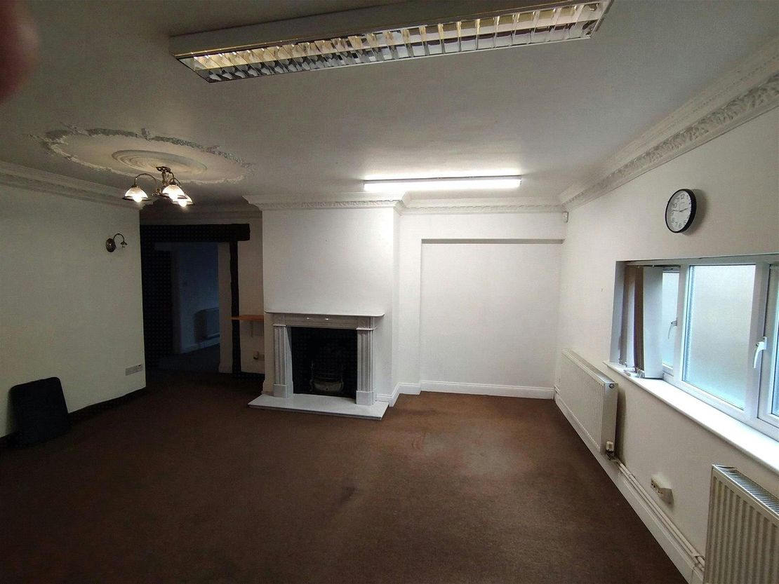 375-377,Office B, Rayleigh Road, Leigh-On-Sea, SS9 5PS