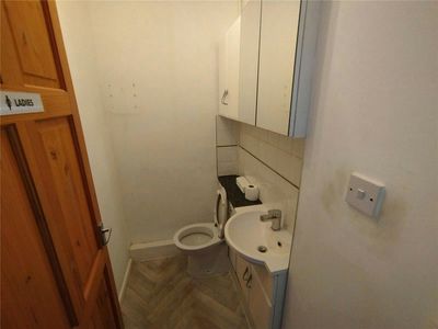Property Image for 375-377,Office B, Rayleigh Road, Leigh-On-Sea, SS9 5PS
