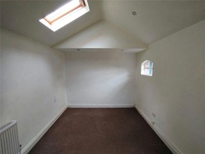 Property Image for 375-377,Office B, Rayleigh Road, Leigh-On-Sea, SS9 5PS