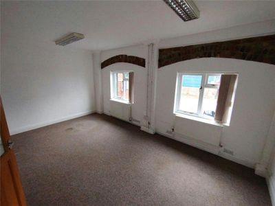 Property Image for 375-377,Office C, Rayleigh Road, Leigh-On-Sea, SS9 5PS