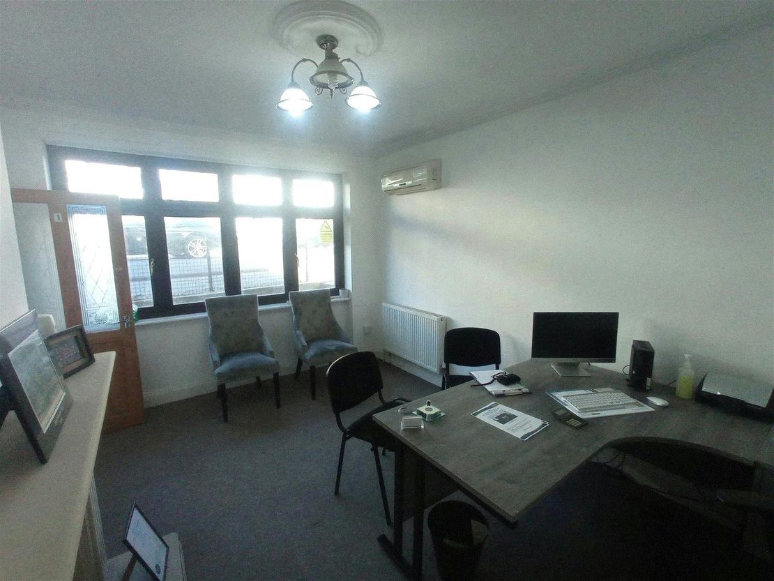 375-377,Office A, Rayleigh Road, Leigh-On-Sea, SS9 5PS