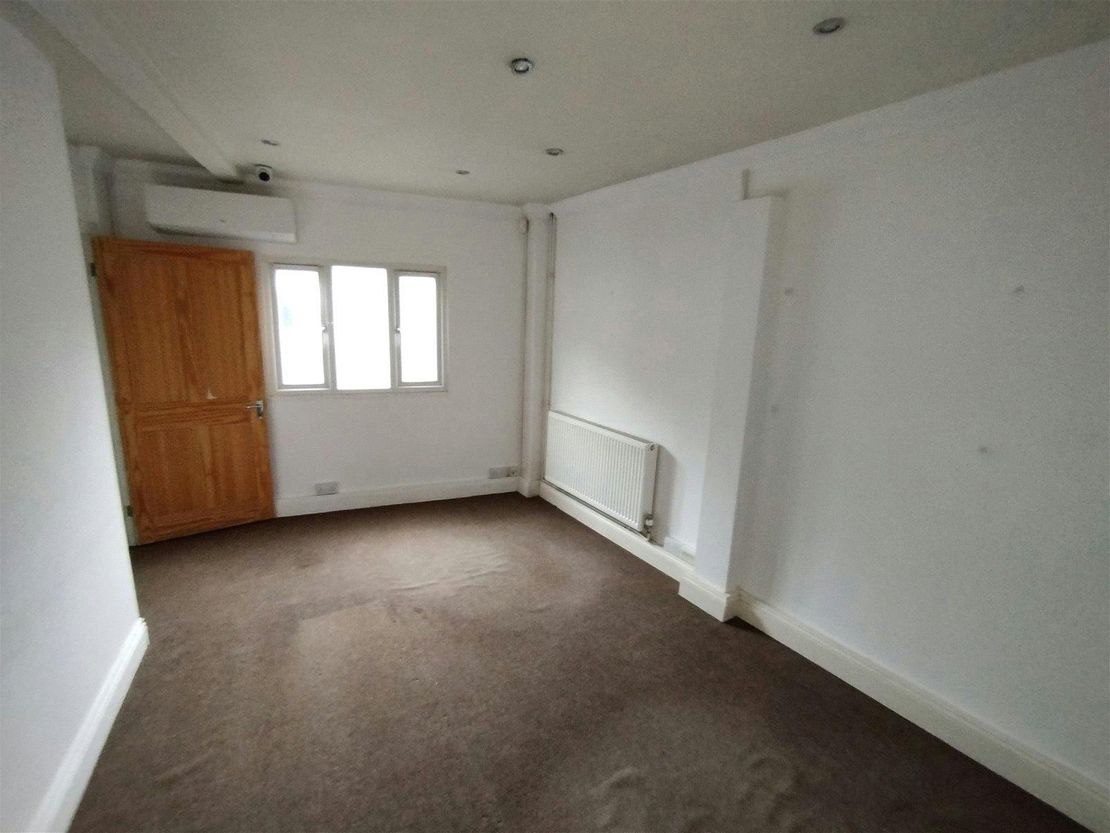 375-377,Office A, Rayleigh Road, Leigh-On-Sea, SS9 5PS