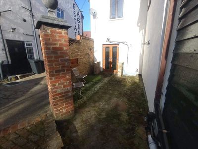 Property Image for 375-377,Office A, Rayleigh Road, Leigh-On-Sea, SS9 5PS