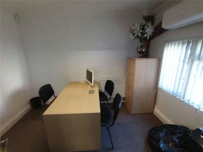 Property Image for 375-377,Office A, Rayleigh Road, Leigh-On-Sea, SS9 5PS