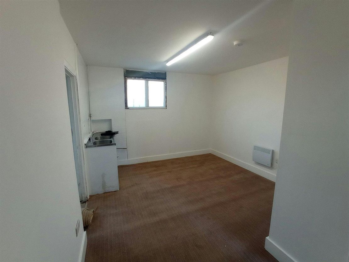 4 Nelson Road, Leigh-on-Sea, SS9 3HU