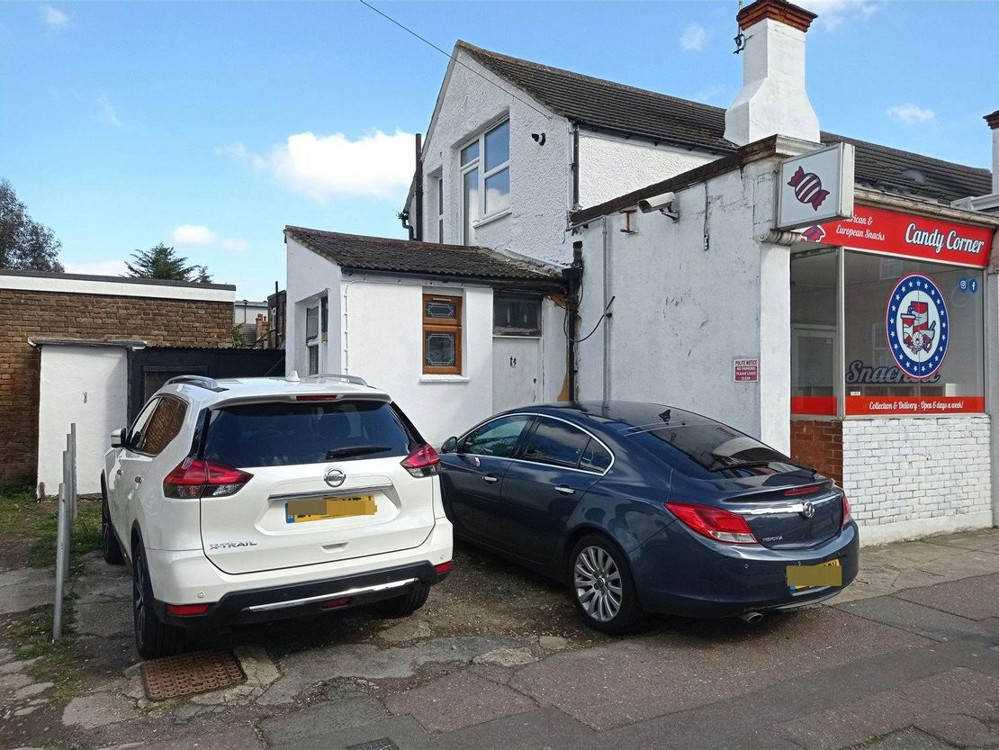 4 Nelson Road, Leigh-on-Sea, SS9 3HU