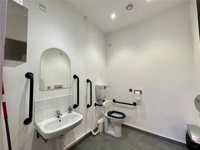 Property Image for 22 Belle Vue Place, Southend-on-Sea, Essex, SS1 2RA