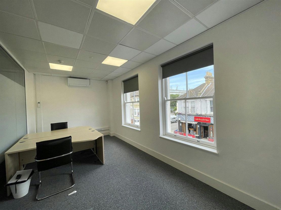 6 The Mews, Southend-On-Sea, SS1 1AL