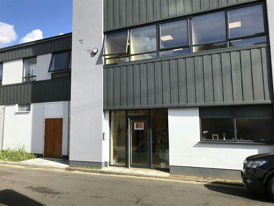 6 The Mews, Southend-On-Sea, SS1 1AL