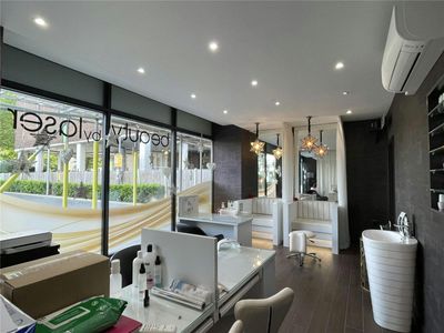 Property Image for Unit 3, Beaumont Court, 61-71 Victoria Avenue, Southend-on-Sea, SS2 6EB