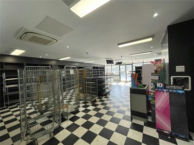 Property Image for Unit 2, Beaumont Court, 61-71 Victoria Avenue, Southend-on-Sea, SS2 6EB
