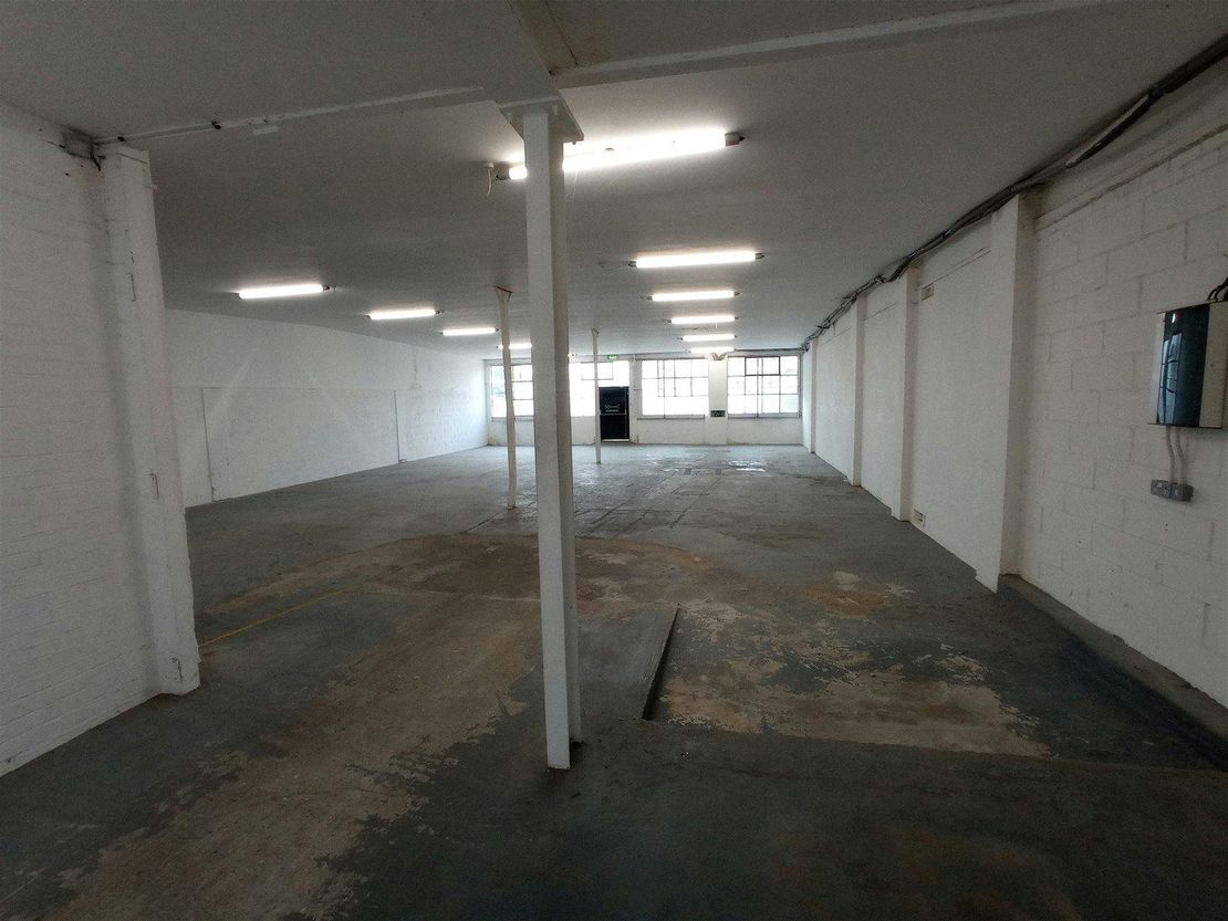 Unit 62A, Thames Industrial Park, Princess Margaret Road, East Tilbury, RM18 8RH