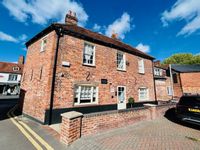 Property Image for First Floor Office, 20 Bridge Street, Hungerford, Berkshire, RG17 0EG