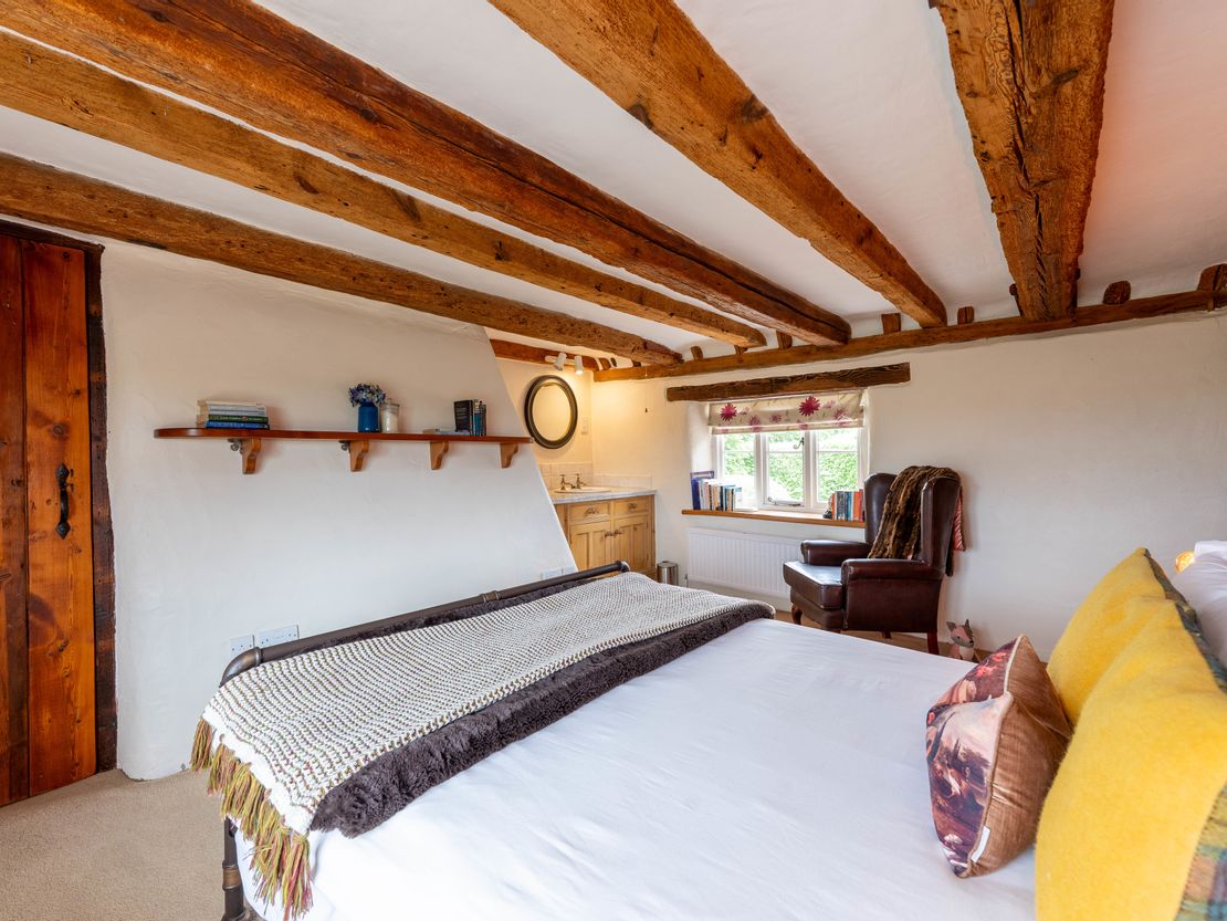 Old Hall Country Breaks, White Cross Lane, Tilney All Saints, King's Lynn, Norfolk, PE34 4SR