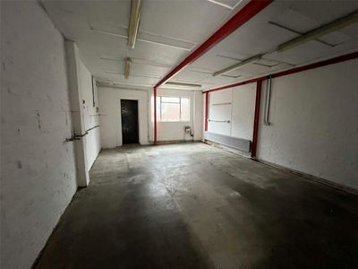 Property Image for Unit 2, 45 Brook Road, Rayleigh, SS6 7XJ