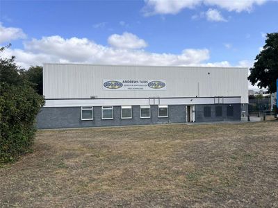 Property Image for 1 Fleet Hall Road, Rochford, Essex, SS4 1NF