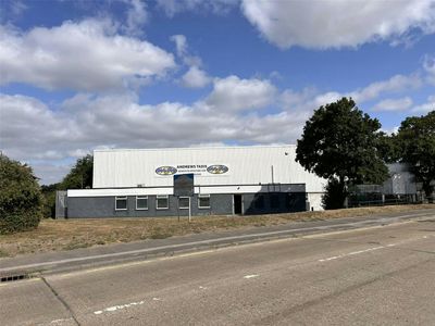 Property Image for 1 Fleet Hall Road, Rochford, Essex, SS4 1NF