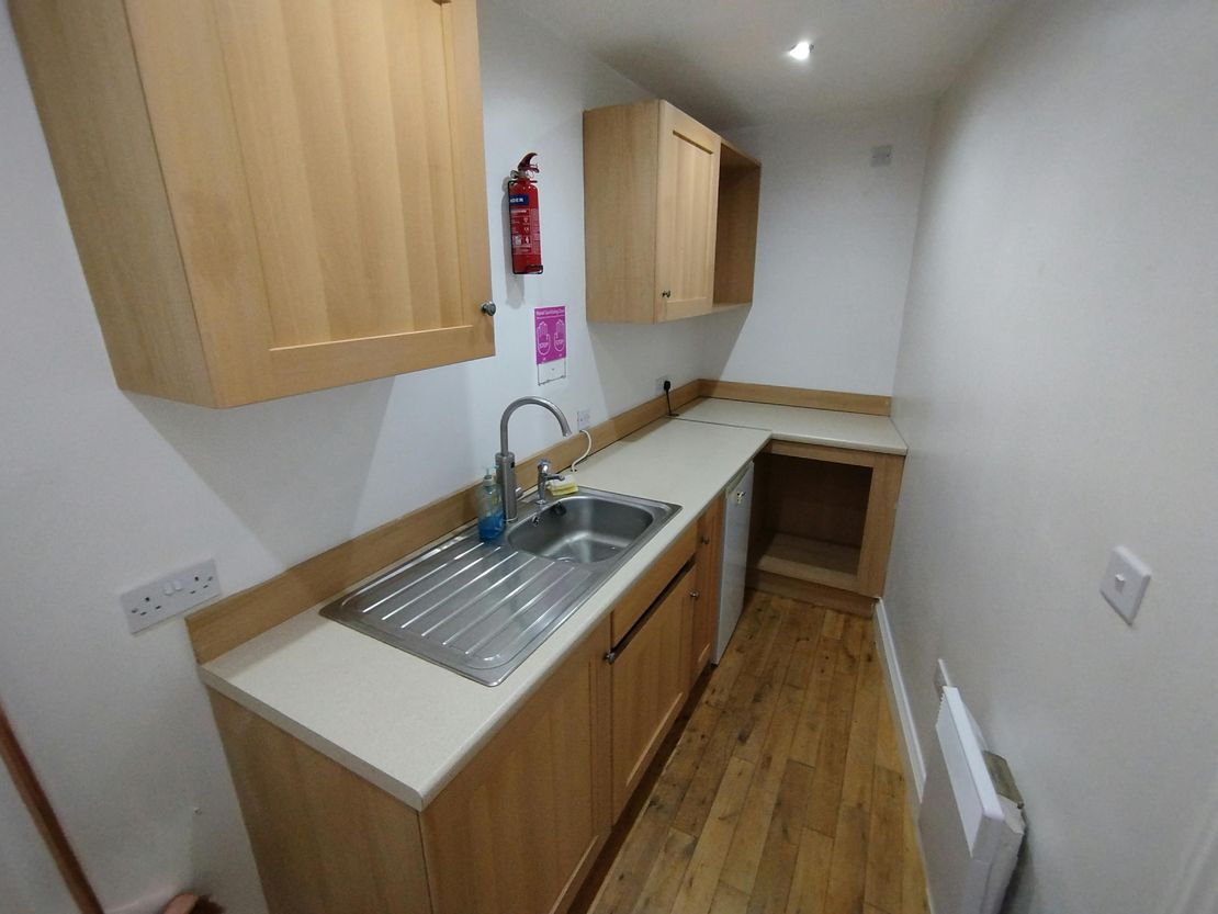 19A Station Road, Westcliff-on-Sea, Essex, SS0 7RA
