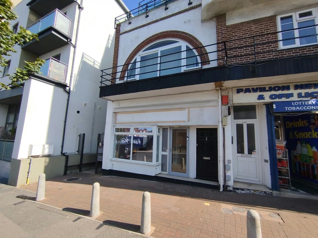 19A Station Road, Westcliff-on-Sea, Essex, SS0 7RA