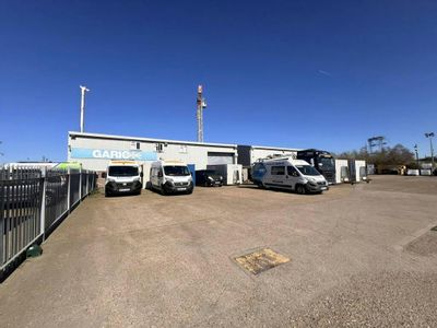 Property Image for 9 Watson Close, Grays, Essex, RM20 3EF