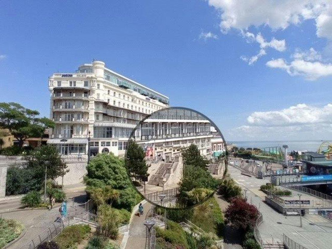 8, Pier Hill, The Palace, SS1 2AJ