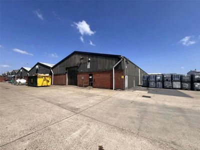 Property Image for 15 Aviation Way (Rear), Southend-On-Sea, SS2 6UN
