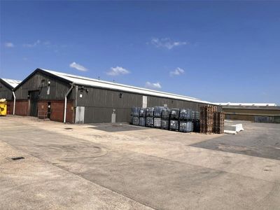 Property Image for 15 Aviation Way (Rear), Southend-On-Sea, SS2 6UN