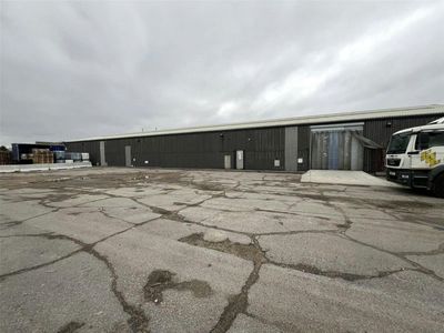Property Image for 15 Aviation Way (Rear), Southend-On-Sea, SS2 6UN