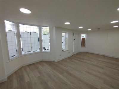Property Image for 277, Victoria Avenue, Southend-on-Sea, SS2 6NE