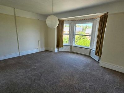Property Image for Darwin House, Crowborough Hill, Jarvis Brook, Crowborough, TN6 2JA