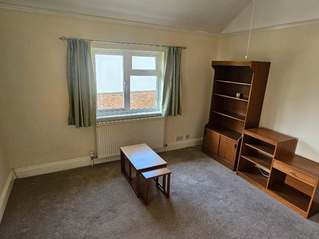Darwin House, Crowborough Hill, Jarvis Brook, Crowborough, TN6 2JA