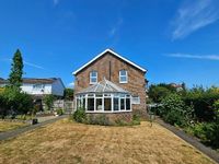 Property Image for Darwin House, Crowborough Hill, Jarvis Brook, Crowborough, TN6 2JA