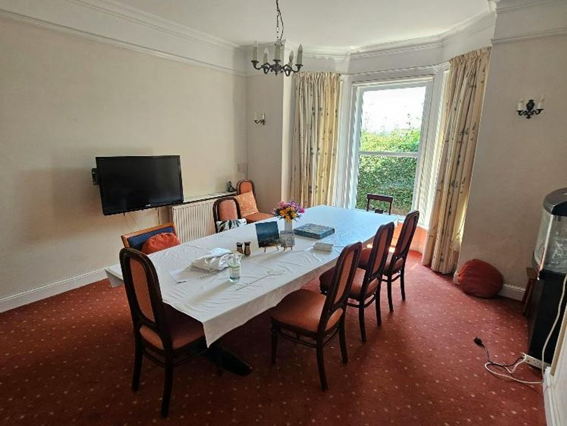 Darwin House, Crowborough Hill, Jarvis Brook, Crowborough, TN6 2JA