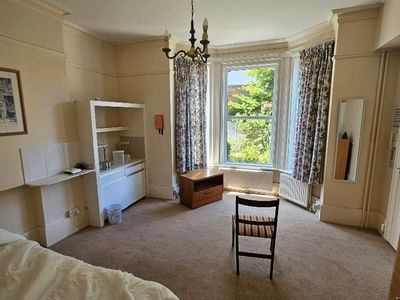 Property Image for Darwin House, Crowborough Hill, Jarvis Brook, Crowborough, TN6 2JA