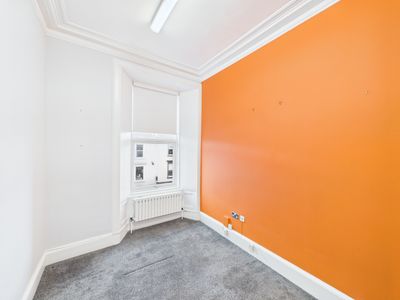 Property Image for 11 Portland Road, Kilmarnock, East Ayrshire, KA1 2BT