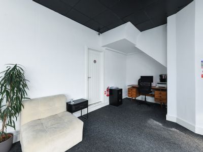Property Image for 45-47 Carlton Road, Nottingham, Nottinghamshire, NG3 2DN