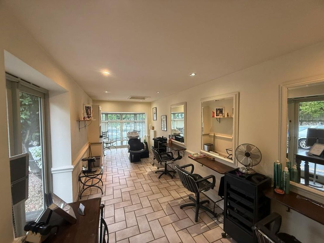 The Cottage, Church Hill, Patcham Village, Brighton, BN1 8YE