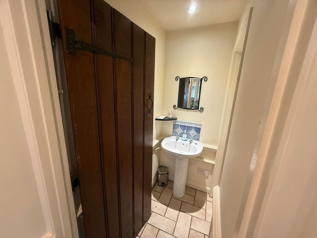 The Cottage, Church Hill, Patcham Village, Brighton, BN1 8YE