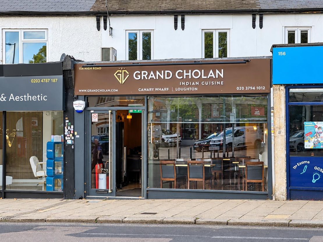 High Road, Loughton