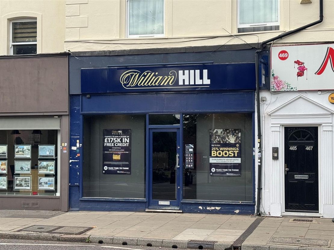 High Road, Woodford Green