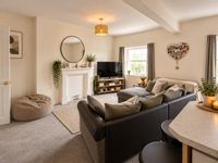 Property Image for 19 High Street, Oakham - LE15 6AH