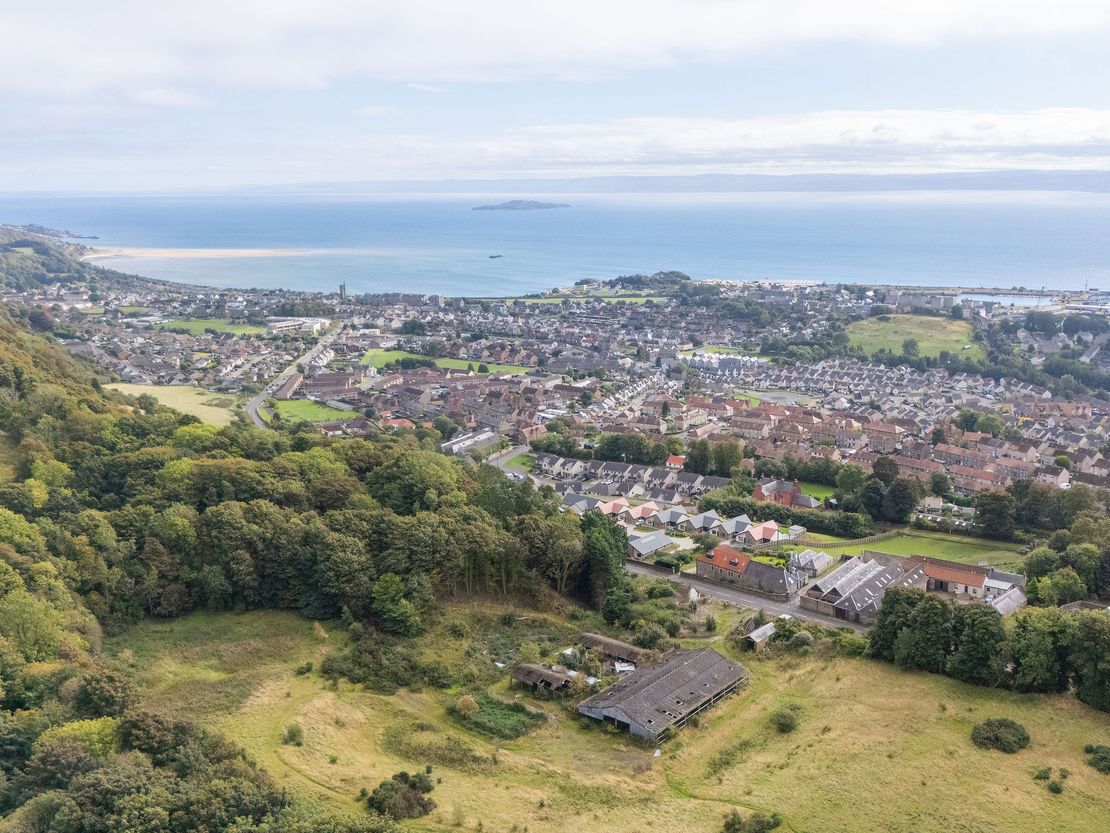 Grange Farm, Cowdenbeath Road, Burntisland, Fife, KY3 0AB