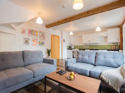 Property Image for 52 Braunstone Gate, Leicester, Leicestershire, LE3 5LG