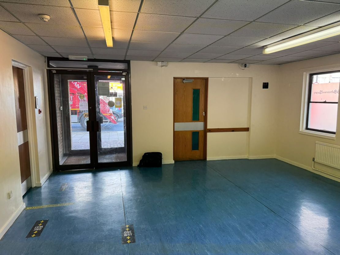 292A Barking Road, London, Greater London, E6 3BA