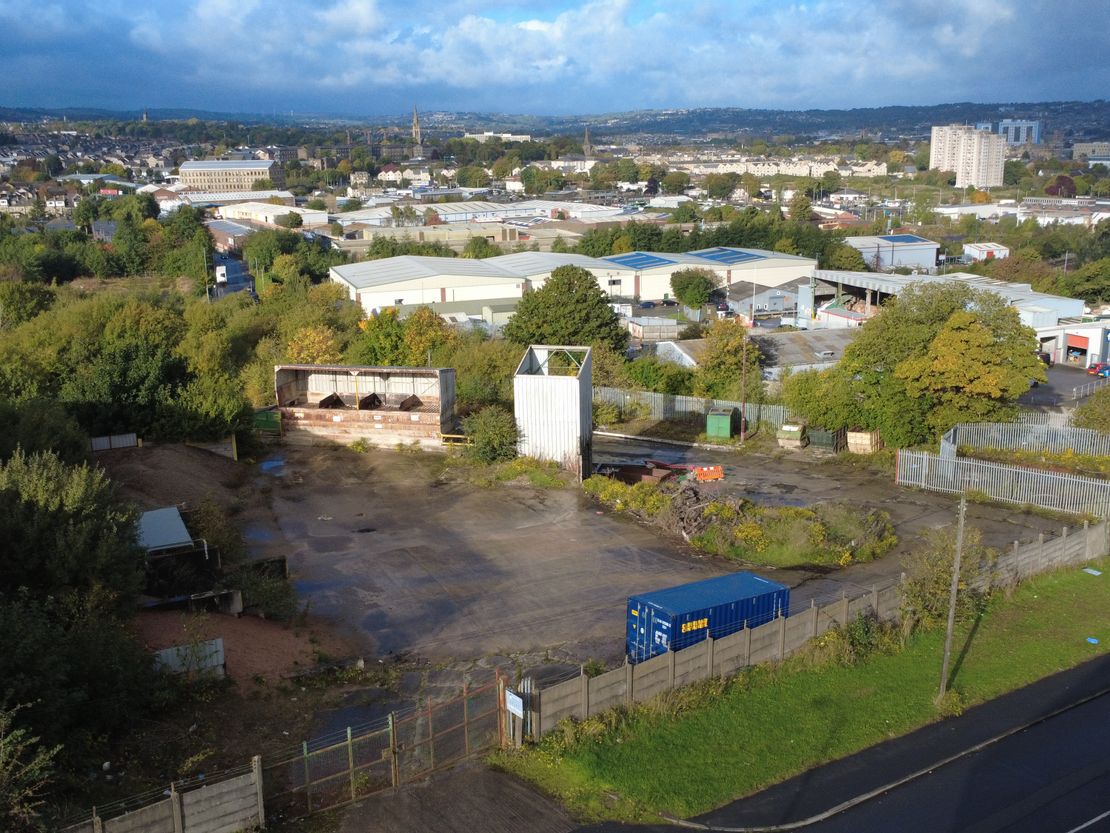Hall Lane, Bradford, West Yorkshire, BD4 7HG
