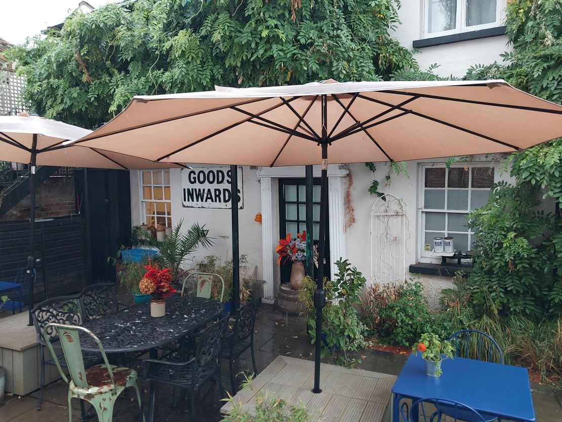 Saddlers Halt, 86 High Street, Chobham, Woking, GU24 8LZ