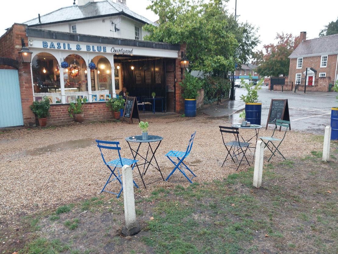 Saddlers Halt, 86 High Street, Chobham, Woking, GU24 8LZ