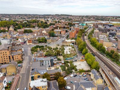 Property Image for High Street, Rochester, Kent, ME1 1NG