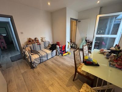 Property Image for 3 Market Street, Eastleigh, Hampshire, SO50 5RJ